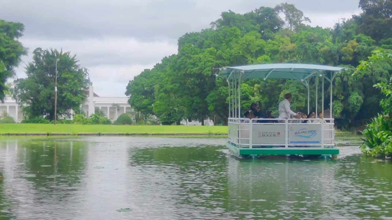 Sewa Mobil Matic Bandung – Cara Praktis Menikmati Pesona Danau Gunting & Danau Dora Bogor 1 Sewa Mobil Matic Bandung – Cara Praktis Menikmati Pesona Danau Gunting & Danau Dora Bogor