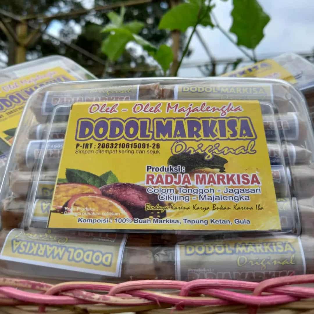 Travel Mobil Bandung - Majalengka : Rute, Harga, Wisata, Sampai Oleh - Oleh 3 Travel Mobil Bandung - Majalengka Rute, Harga, Wisata, Sampai Oleh - Oleh