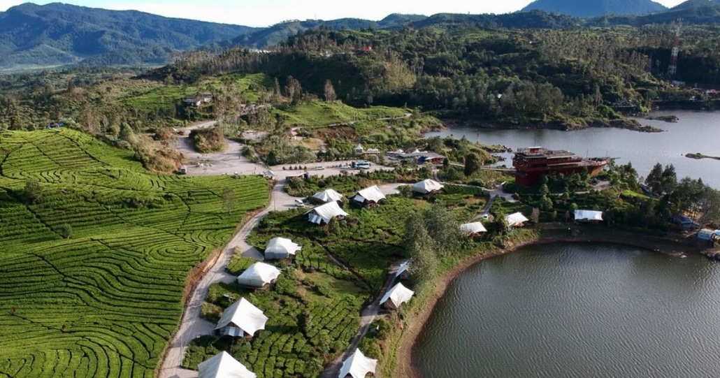 Travel Mobil di Bandung untuk Liburan ke Glamping Terbaik di Bandung, Lengkap dengan Harga Sewa Mobil 2 Travel Mobil di Bandung untuk Liburan ke Glamping Terbaik di Bandung, Lengkap dengan Harga Sewa Mobil